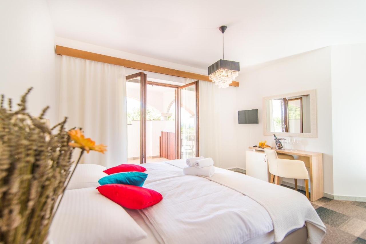 Hotel Villa Vrsar Εξωτερικό φωτογραφία