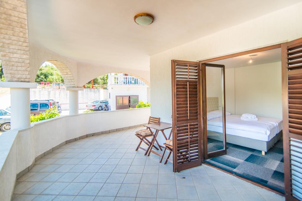 Hotel Villa Vrsar Εξωτερικό φωτογραφία