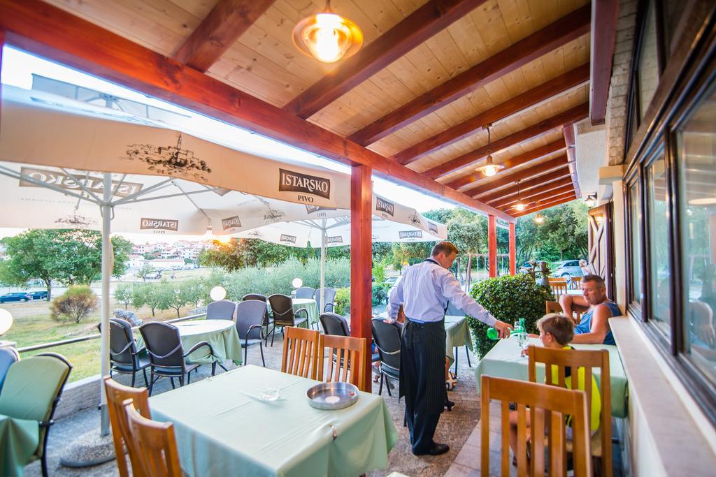 Hotel Villa Vrsar Εξωτερικό φωτογραφία
