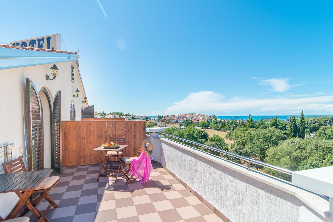 Hotel Villa Vrsar Εξωτερικό φωτογραφία
